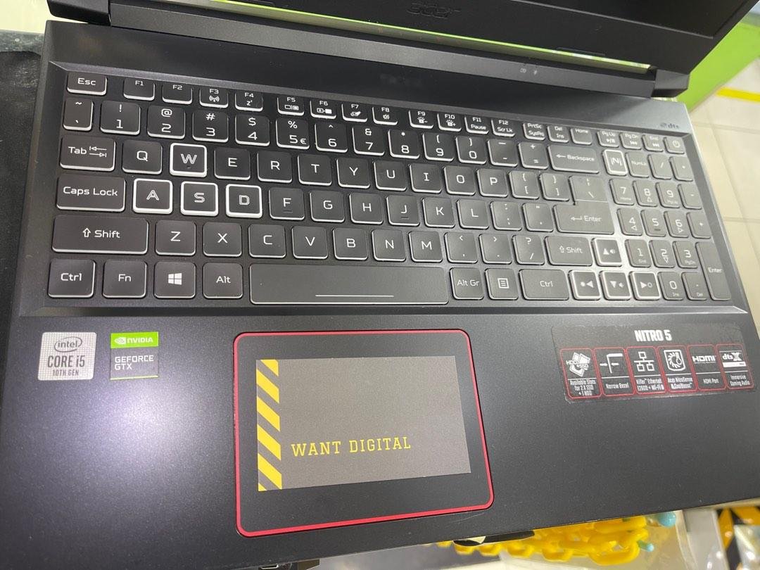 Acer Nitro 5 Gamingb Laptop GTX 1650 3