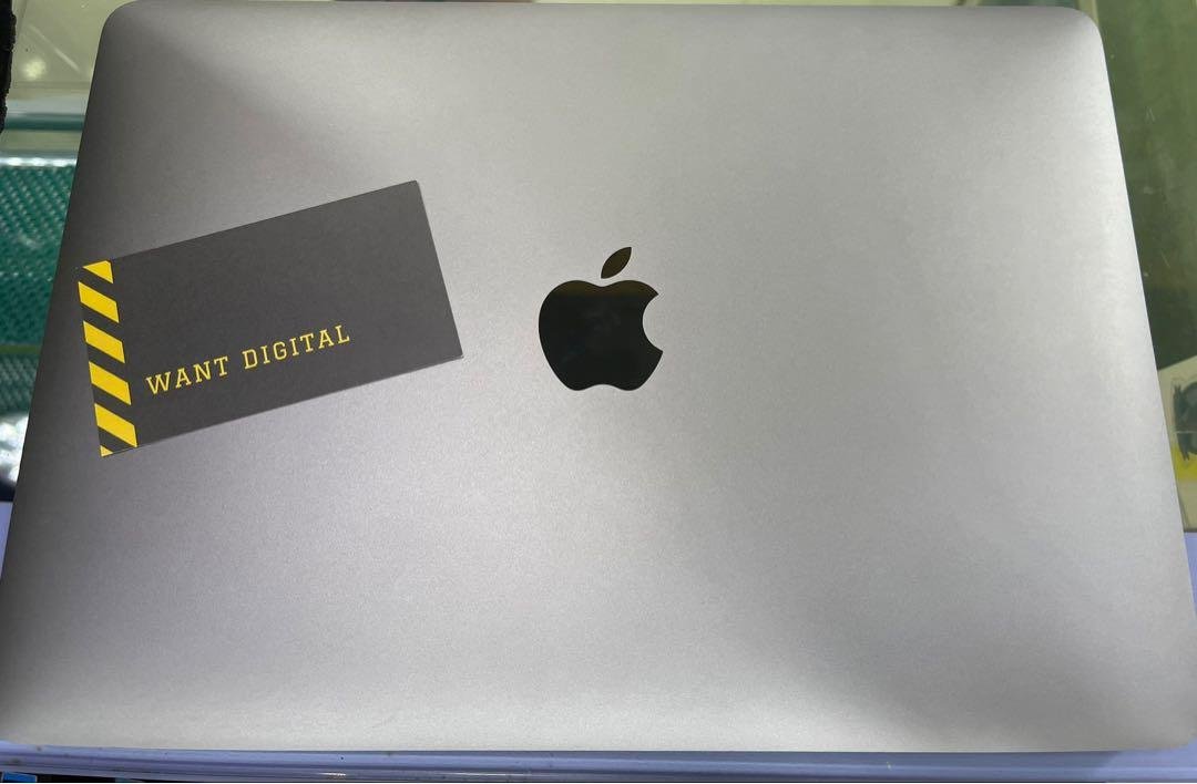 MacBook 1222 2017 Retina Display 6