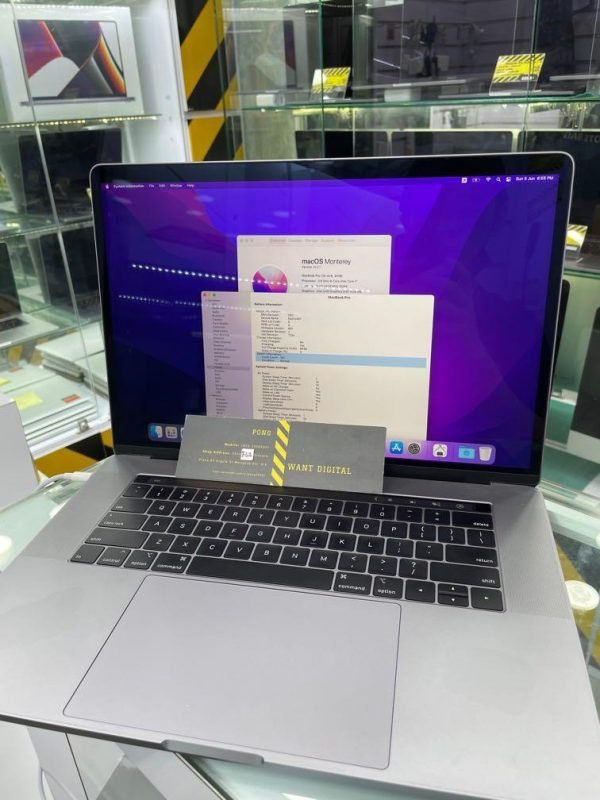 MacBook Pro 15” 2018 / 512GB 90% New