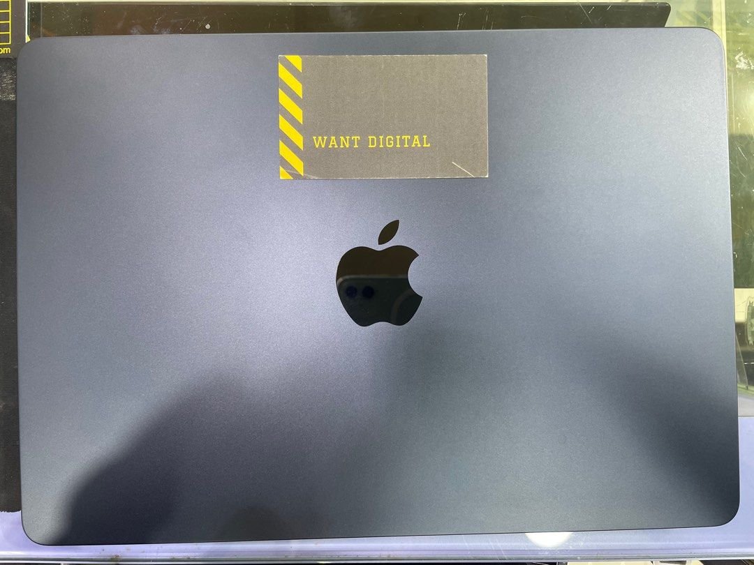 MacBook Air 2022 M2 2