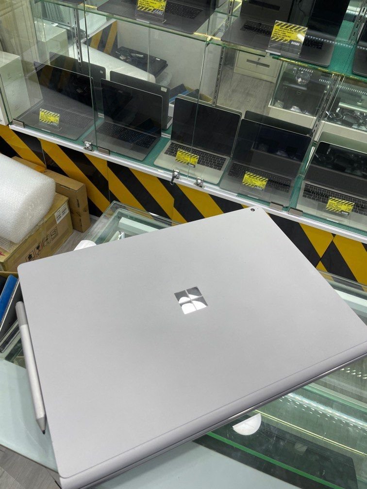 Surface book 2 15吋 i7 16GB 512GB GTX 1060 6