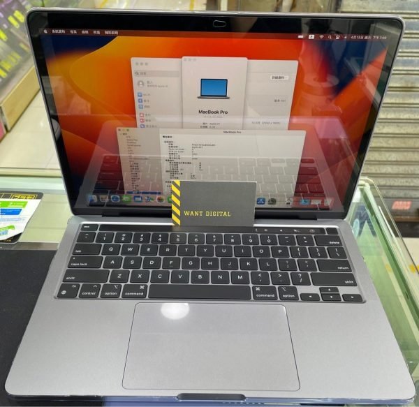 MacBook Pro 13 2020 M1 512Ver 1