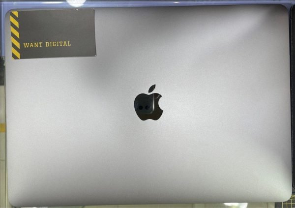 MacBook Pro 13 2022 M2 8