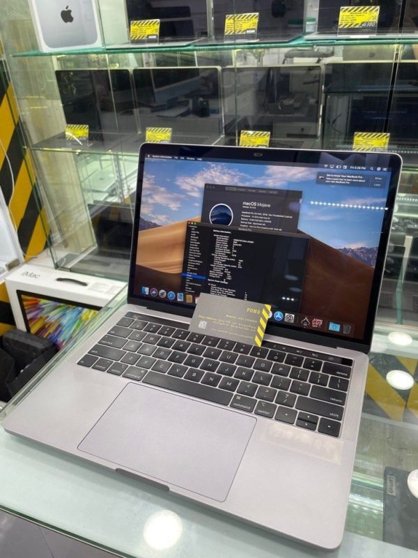 MacBook Pro 2019 256GB1