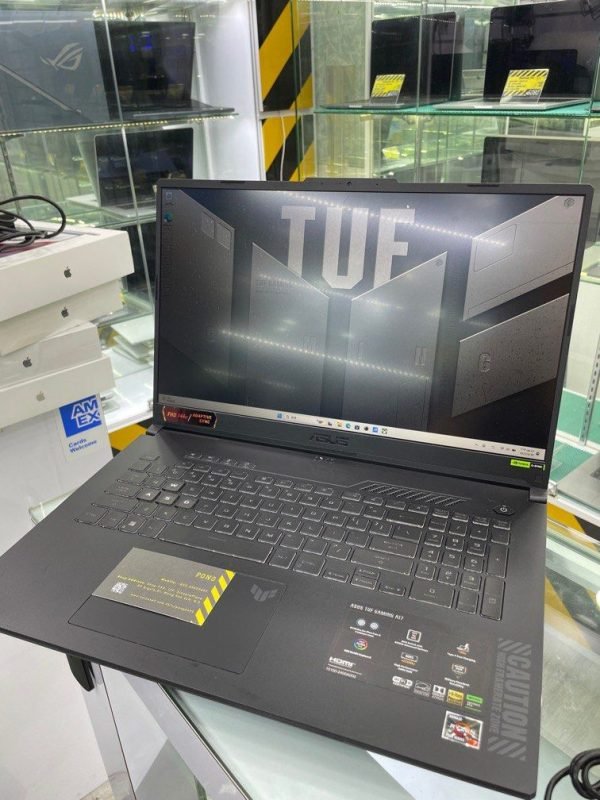 最新 Asus TUF Gaming A17 加強版 64GB 4TB RTX 4060 8GB 1