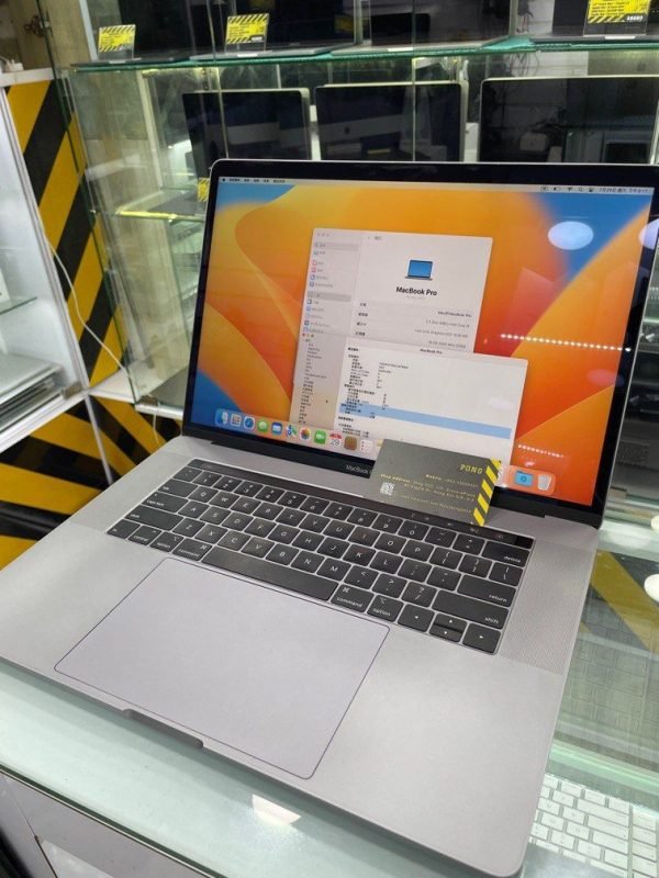 MacBook Pro 15吋 i9 處理器 2019 512GB1