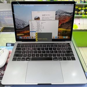 macbook pro 13 2018 i716512 1707219560 2429a55b progressive