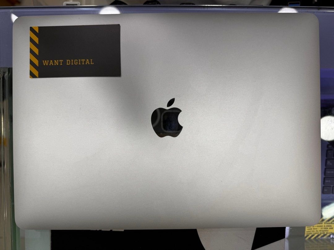 _macbook_air_2020_133_m18512_1713076220_737ffed0_progressive macbook air 2020 133 m18512 1713076220 737ffed0 progressive